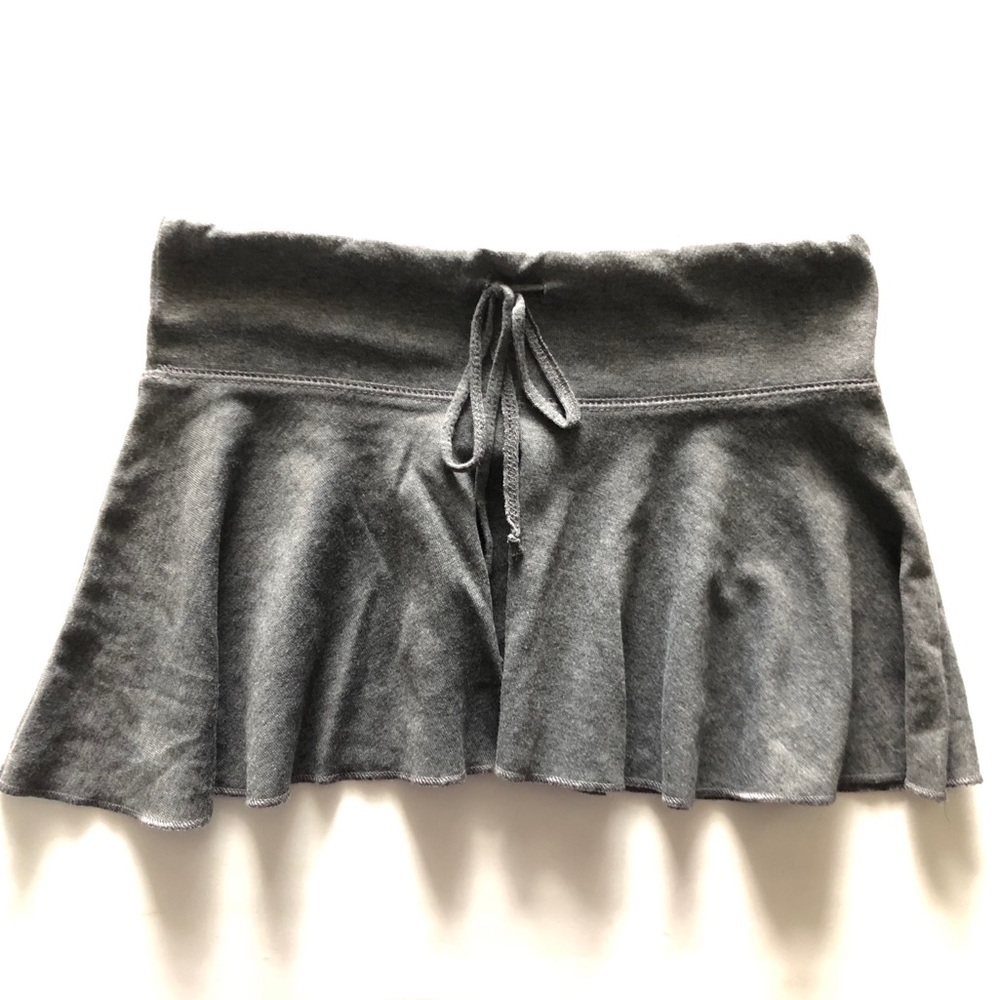 Grey skirt